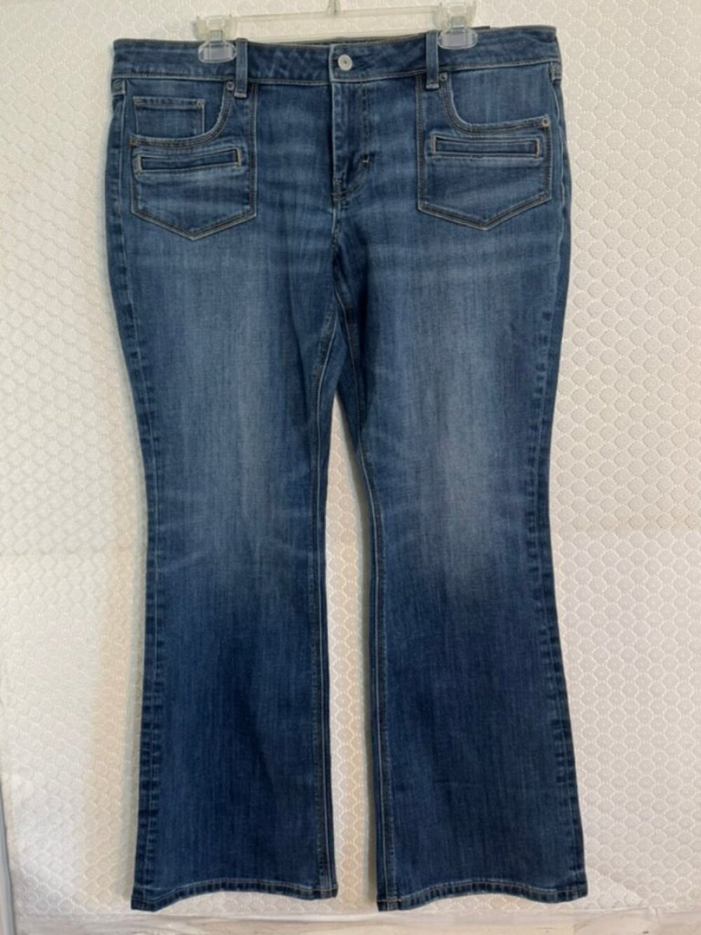 NWT American Eagle Stretch Super Low Rise Kick Bootcut Jeans Size 16R
